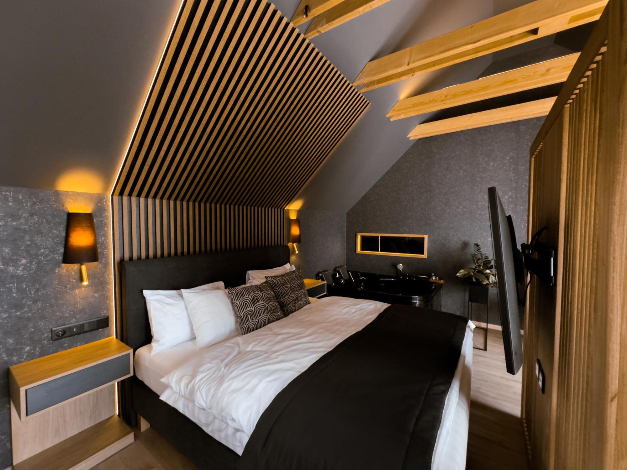 Twin Premium Apartman ตีฮานี ภายนอก รูปภาพ